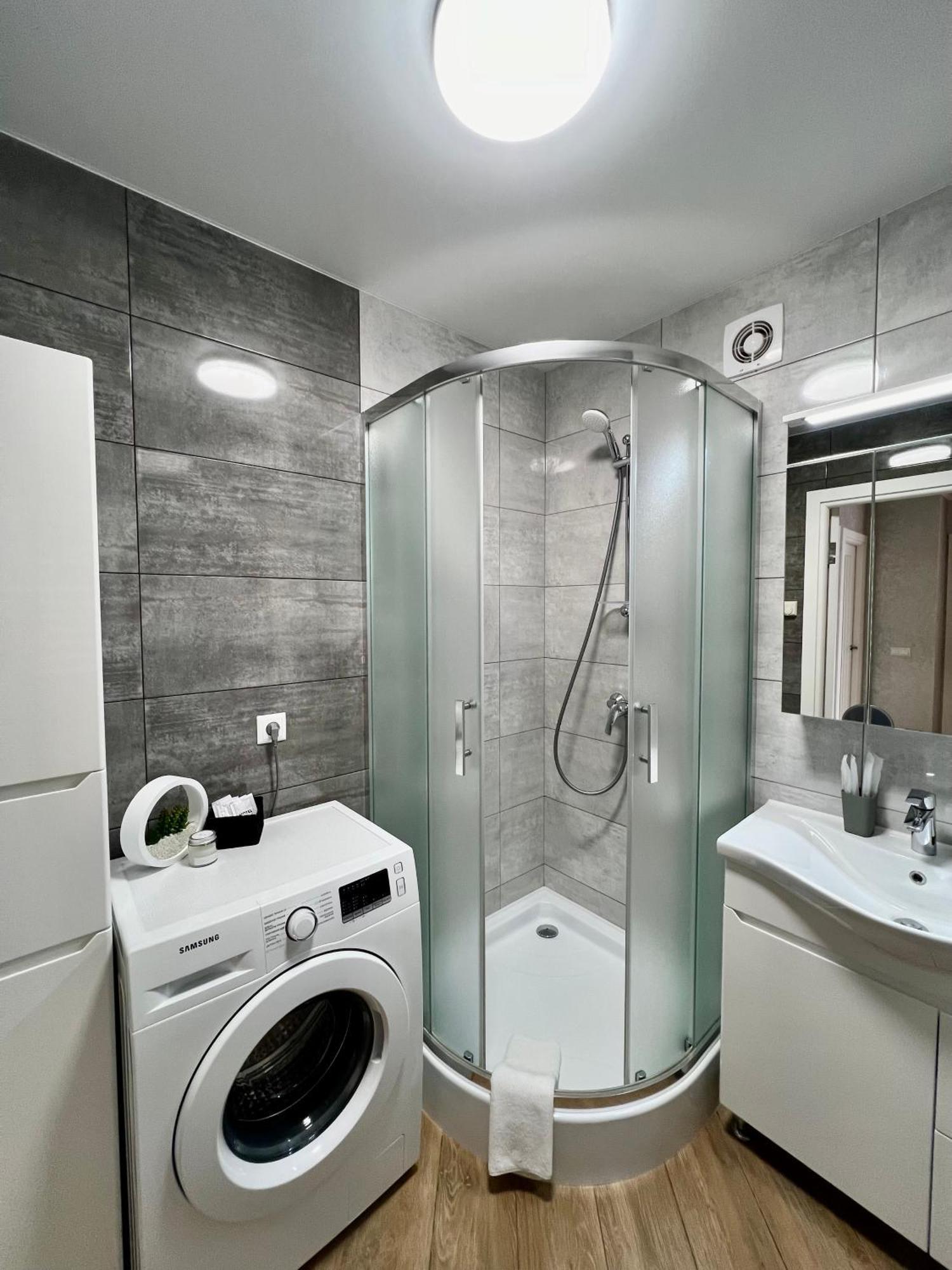 Apartment затишна біля парку центр міста