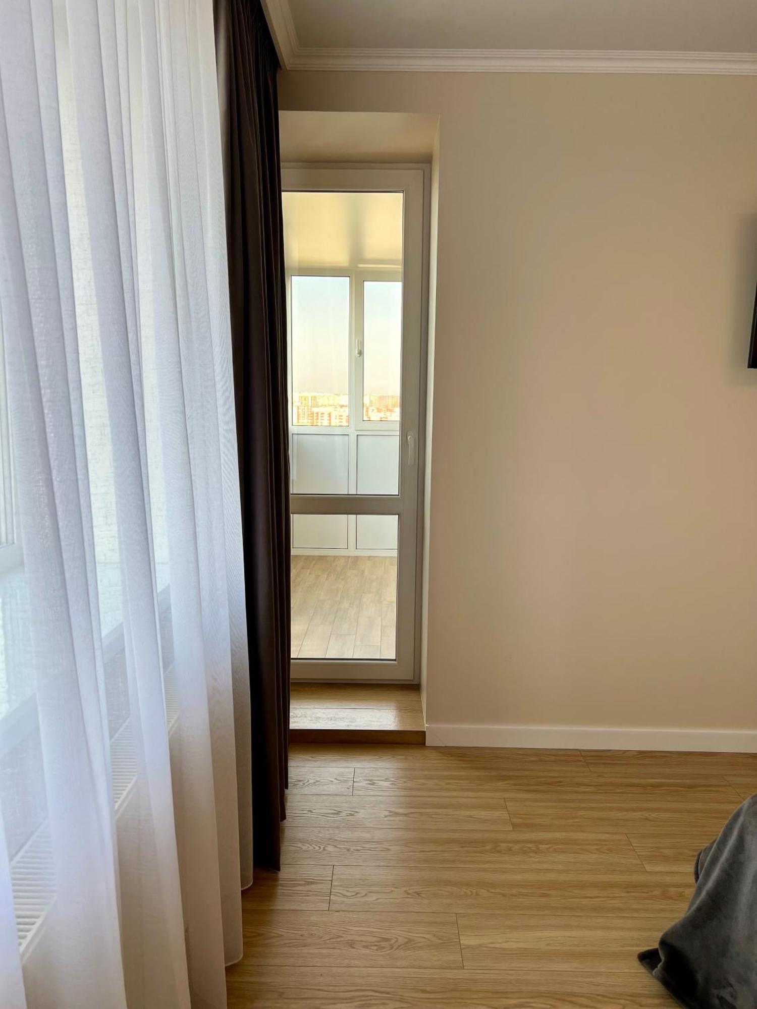 затишна біля парку центр міста Apartment Ternopil